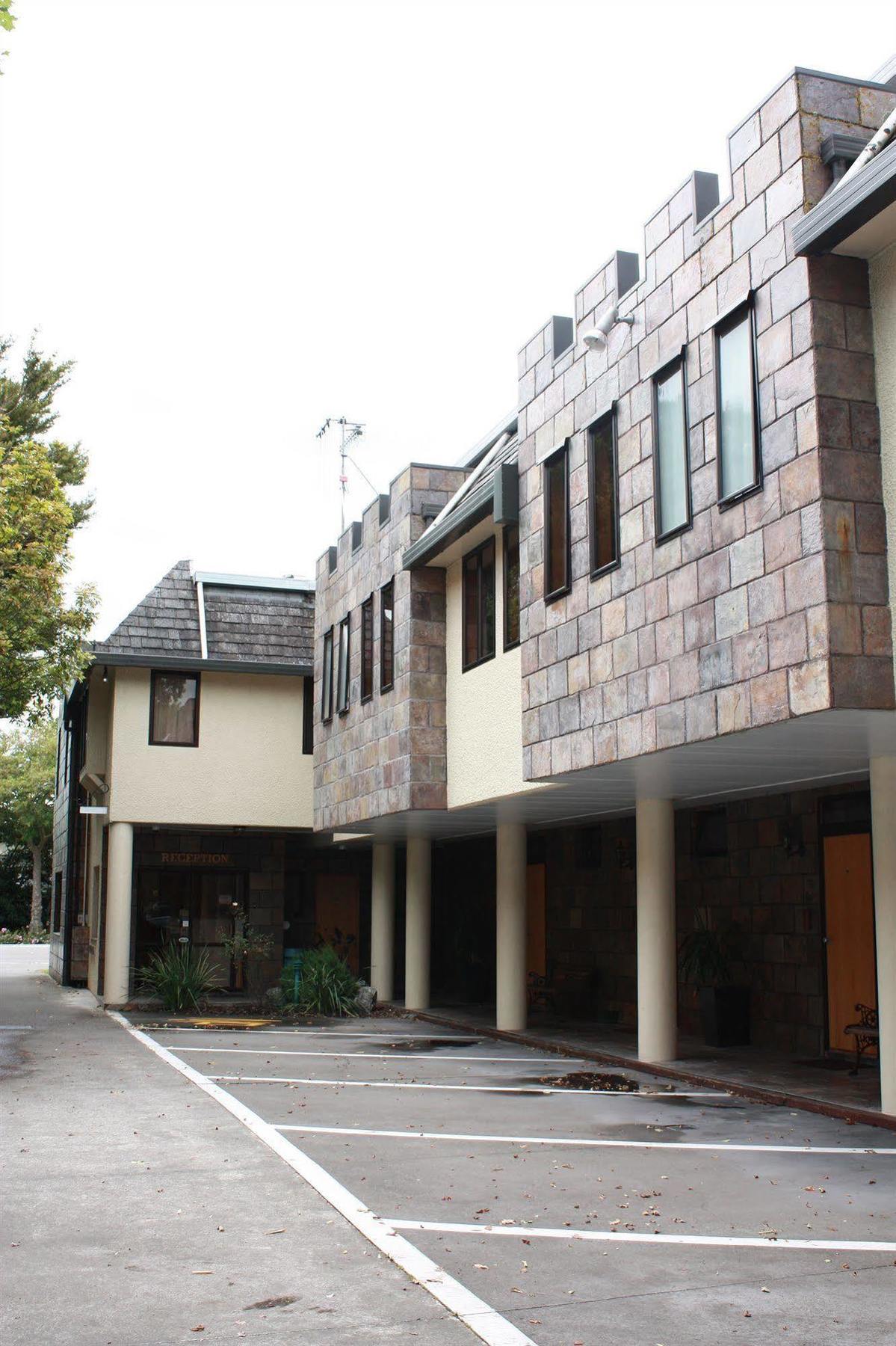 Fitzherbert Castle Motel Palmerston North Ngoại thất bức ảnh