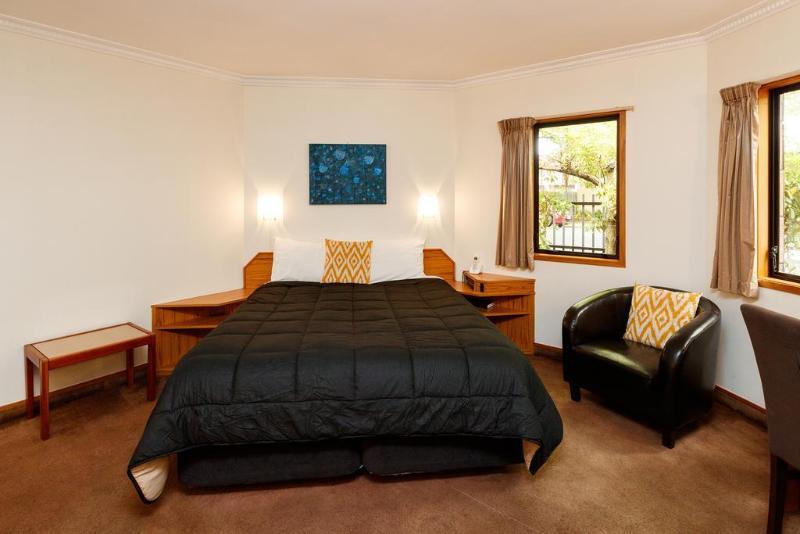 Fitzherbert Castle Motel Palmerston North Ngoại thất bức ảnh